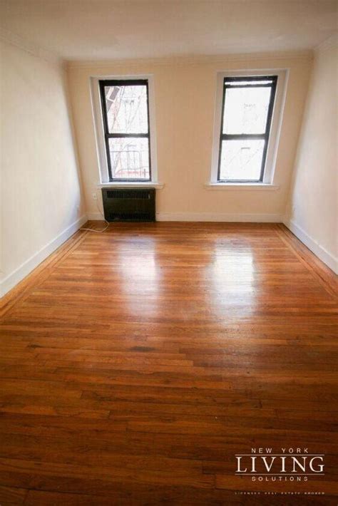 Apartments for Rent in 10009 .